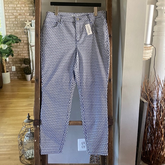 Boracay® Beach High-Rise Ankle Jeans